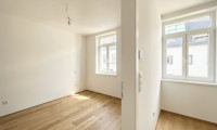Wohnung - 1170, Wien - U-Bahn-Nähe U3 und U6! Gemütliche barrierefreie 2-Zimmer-Altbau-Wohnung in generalsaniertem Gründerzeithaus