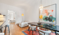 Wohnung - 1050, Wien - Klassische 3-Zimmer-Altbauwohnung mit Erker, Fischgrätparkett, U-Bahn-Nähe und separat begehbaren Schlafzimmern
