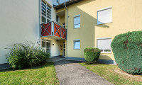Wohnung - 4800, Attnang-Puchheim - Eigentumswohnung ca. 85 m² mit Loggia, Specksteinofen und Garage in Attnang Puchheim zu kaufen!