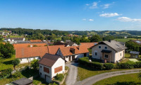 Haus - 8272, Bad Waltersdorf - Historisches Anwesen I Schlossblick I 2227 m² Baugrund I Steirische Thermenregion