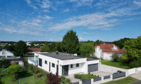 Haus - 7350, Oberpullendorf - +++Exklusiver Design-Bungalow mit Salzwasser-Pool und Panoramablick über Oberpullendorf!+++