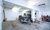 Sonstige - 1160, Wien,Ottakring - Vielseitig nutzbare Garage | Platz für bis zu 3 Fahrzeuge | Arbeitsgrube | großes Einfahrtstor