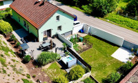 Haus - 3491, Straß im Straßertale - Vollsaniertes 7-Zi-Einfamilienhaus in Straß, 208m², Garten, Terrasse, 3 Stellplätze!