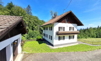 Haus - 5301, Eugendorf - So viel Potential: Ein- Zweifamilienhaus mit Sanierungsbedarf in Eugendorf