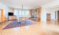 Wohnung - 1180, Wien - Großzügiges Wohnen im Grünen: 4 Zimmer, zwei Loggien und Garage in Währing