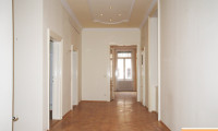Wohnung - 1070, Wien - UNBEFRISTETE ALTBAUWOHNUNG IN DER BURGGASSE