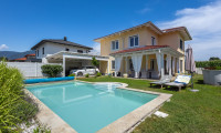 Haus - 9500, Villach - Einfamilienhaus mit Pool in Top Lage