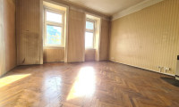 Wohnung - 1090, Wien - Sanierungstraum | Gewerbe möglich | U4 Spittelau