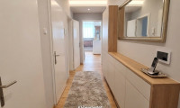 Haus - 2431, Enzersdorf an der Fischa - Haus mit Blick ins Grüne – bereit für ein neues Kapitel