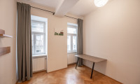 Wohnung - 1070, Wien - ++NEU++ Well-Maintained 4-room Period Apartment in a Prime Location – Balcony Approval Available!