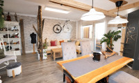 Wohnung - 4063, Hörsching - Sauna, Whirlpool & Schwedenofen – Wohntraum mit Wellnessfaktor in Hörsching