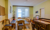 Wohnung - 1120, Wien - Viel Raum für Neues - Großzügige 5-Zimmer-Wohnung mit Gestaltungsspielraum