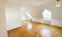 Wohnung - 3500, Krems an der Donau - Großzügige DG-Wohnung in TOP-LAGE