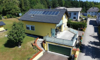 Haus - 4840, Vöcklabruck - Großzügiges Einfamilienhaus in ruhiger Siedlungslage zu verkaufen !!