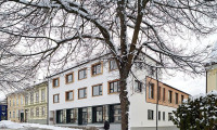 Zinshaus Renditeobjekt - 3943, Schrems - 1 Hauptmieter bis 2055 | Wertgesichertes Neubau-Investment am Hauptplatz Schrems