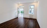 Büro / Praxis - 1120, Wien - Erstbezug nach Generalsanierung Büro/Praxis in 50m² mit 2 Räumen, Teeküche nahe Tivoligasse !