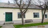 Grundstück - 7141, Podersdorf am See - Baugrund 850m² mit altem Bauernhaus und schönem Ausblick in 7141 Podersdorf am See – Ihr Traumgrundstück!
