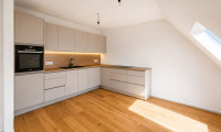 Wohnung - 1100, Wien,Favoriten - Dachgeschoßwohnung - 3-Zimmer-Maisonette - Terrasse - 1100 Wien