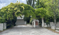 Haus - 7162, Tadten - Außergewöhnliches Anwesen mit idyllischem Garten, großem Poolhaus & ca. 300 m² Einstellhalle in Tadten