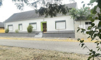 Haus - 2423, Deutsch Jahrndorf - Bungalow in ruhiger Lage: uneinsehbarer Garten