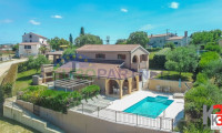 Haus - 52440, Porec - Haus mit Offenen Blick auf die Natur, Poreč, 7 km vom Meer entfernt