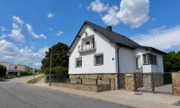 Haus - 7210, Mattersburg - Wohnhaus mit Mehrwert!