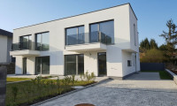 Haus - 2700, Wiener Neustadt - Lichtdurchflutete Doppelhaushälfte – Erstbezug, Garten, Terrasse, 4 Zimmer, Top Qualität!