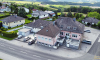 Haus - 2811, Wiesmath - Besondere Großimmobilie mit vielfältigen Nutzungsmöglichkeiten im Herzen der Buckligen Welt