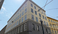 Büro / Praxis - 1070, Wien - MQ-NÄHE, SIEBENSTERNGASSE, gepflegtes 133 m2 Altbaubüro / Kanzlei, 3 Zimmer, Balkon, Nebenräume, Parketten, 2. Liftstock