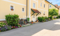 Wohnung - 3252, Petzenkirchen - Gut aufgeteilte 3-Raum-Wohnung 55m² - Garten & Schwimmbiotop in Petzenkirchen/Breiteneich