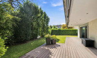 Wohnung - 6890, Lustenau - Lustenau: 136m² Wohnfläche und 240m² Terrassen- und Gartenfläche – hochwertig ausgestattete 4-Zimmer-Wohnung mit 2 Tiefgaragenplätzen
