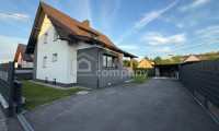 Haus - 4600, Wels - Modernisiertes Einfamilienhaus mit viel Platz und Privatsphäre