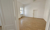 Büro / Praxis - 1180, Wien - Neu renoviertes Büro mit Wohnmöglichkeit nähe Gersthofer Platz