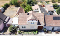 Haus - 2275, Bernhardsthal - Sanierungsobjekt mit über 1.400 m² Bau- und Grünland