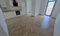 Büro / Praxis - 1140, Wien - ++Stilvoll Wohnen und Arbeiten + Hochwertig sanierte 3-Zimmer+Einbauküche +Nähe Schloss Schönbrunn + Balkon und Loggia +mit zwei getrennten Wohneingängen+optimale Verkehrsanbindung++