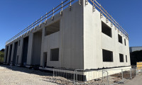 Halle / Lager / Produktion - 4840, Vöcklabruck - KAUF / MIETE: Betriebs-/Produktions- oder Lagerhallen mit Flächen von 63 - 120 m² zu verkaufen / vermieten in Vöcklabruck / Nähe Varena (Top 1)