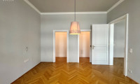 Wohnung - 1180, Wien - #SQ - NÄHE KUTSCHKERMARKT: 3-ZIMMER-ALTBAUWOHNUNG ZU VERKAUFEN