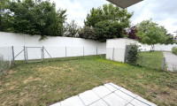 Wohnung - 1110, Wien,Simmering - + ZWEI ZIMMER WOHNUNG MIT EIGENGARTEN UND STELLPLATZ IN RUHELAGE +
