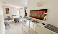 Wohnung - 1130, Wien - Moderne 2-Zimmer Wohnung mit Kamin und Fußbodenheizung in begehrter Lage des 13. Bezirkes