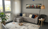 Wohnung - 1100, Wien - Wunderschöne 3 Zimmer DG-Maisonette Wohnung mit Balkon, Terrasse, Loggia & optionalem Tiefgaragenstellplatz zu mieten – 95m² Wohlfühloase!