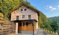 Haus - 3691, Nöchling - Ein Zuhause mit vielen Möglichkeiten: großzügiges Wohnhaus mit Potenzial für zwei Einheiten