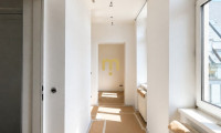 Wohnung - 1160, Wien - ALTBAU TRIFFT BALKON – frisch sanierte 2-Zimmer-Wohnung mit Lift, Balkon & voll ausgestatteter Küche