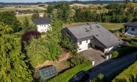 Haus - 4902, Wolfsegg am Hausruck - Einfamilienhaus mit Schwimmteich und Garten in Wolfsegg am Hausruck
