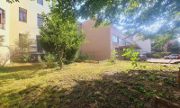 Wohnung - 1130, Wien - Garten-Altbau mit Balkon zur individuellen Gestaltung | Luftwärmepumpe-Fußbodenheizung möglich