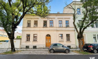 Zinshaus Renditeobjekt - 1220, Wien - Sanierungsbedürftiges Zinshaus mit Garten in Bestlage – Ruhig | Perfekt angebunden | Ehemals 4 Einheiten | Aufstockung möglich