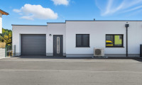 Haus - 3681, Hofamt Priel - Erstbezug mit Stil – Schlüsselfertige Doppelhaushälfte in ruhiger Lage