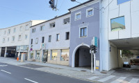 Zinshaus Renditeobjekt - 4030, Linz - Attraktive Investmentchance in Linz – parifiziertes Zinshaus mit Wohnungen, Gewerbeflächen, starken Mieteinnahmen & 5 Parkplätzen