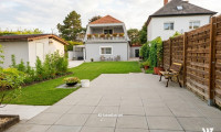 Haus - 1220, Wien - Gepflegtes Einfamilienhaus mit großem Garten und Grünblick in einer sehr ruhigen Umgebung in 1220 Wien
