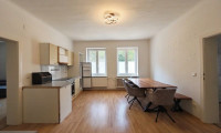 Wohnung - 3001, Mauerbach - Wohnen oder Büro / Praxis - Parkplatzmöglichkeiten vorhanden