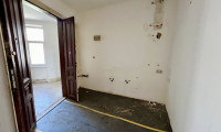 Wohnung - 1160, Wien,Ottakring - Sanierungsobjekt mit Balkonmöglichkeit in 1160 Wien, 1-Zimmer, 28,69m², 110.000 € Kaufpreis! Airbnb-Möglich